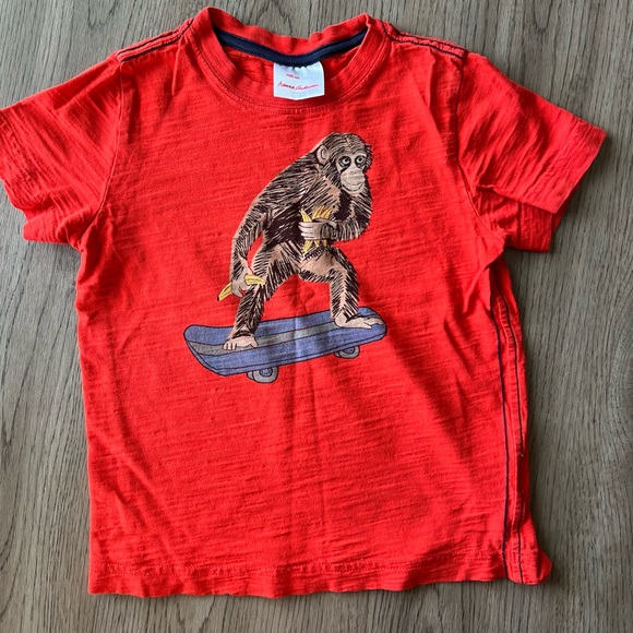 Hanna Andersson Other - Hanna Andersson: Red Monkey on a Skateboard T-Shirt: Size 4